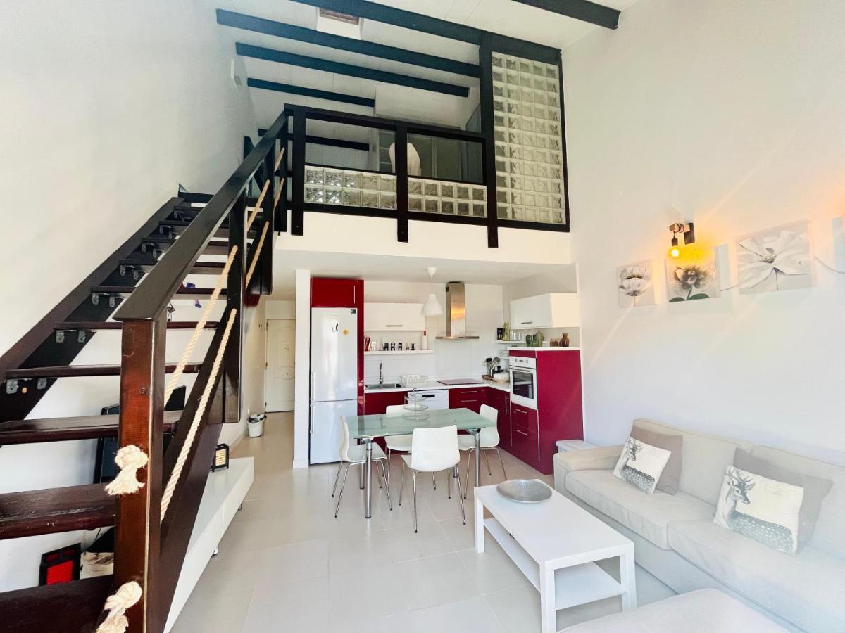 דירות אל מדאנו Casa Lola מראה חיצוני תמונה